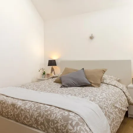 De Standing 8 Personnes Centre Historique De Appartement *